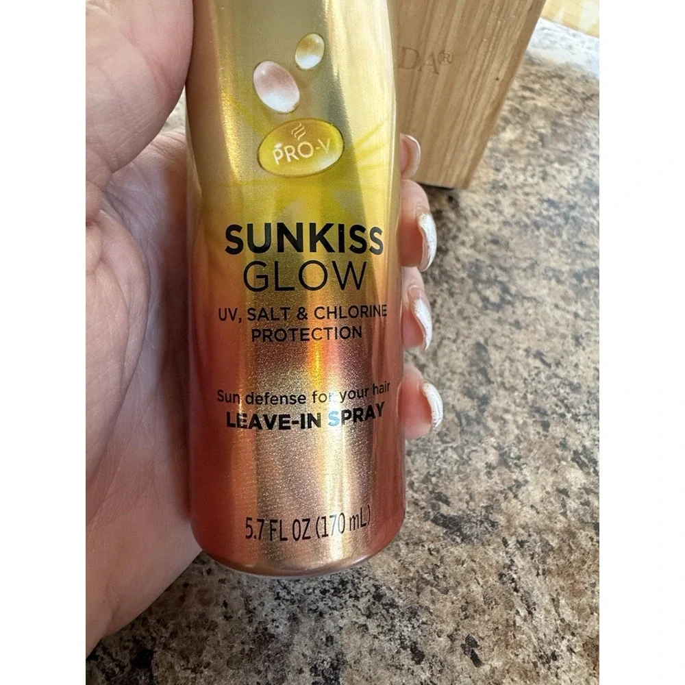 Pantene Sunkiss Glow Multitasking Spray-NEW & SEALED- Must Have for Summer!